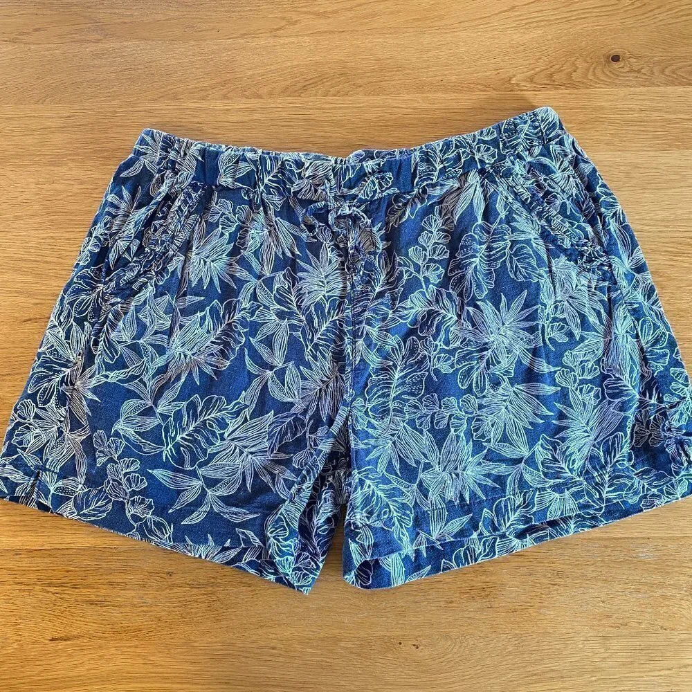 Briggs Women’s Linen Blend Floral Shorts Pockets Navy Blue Tropical Print